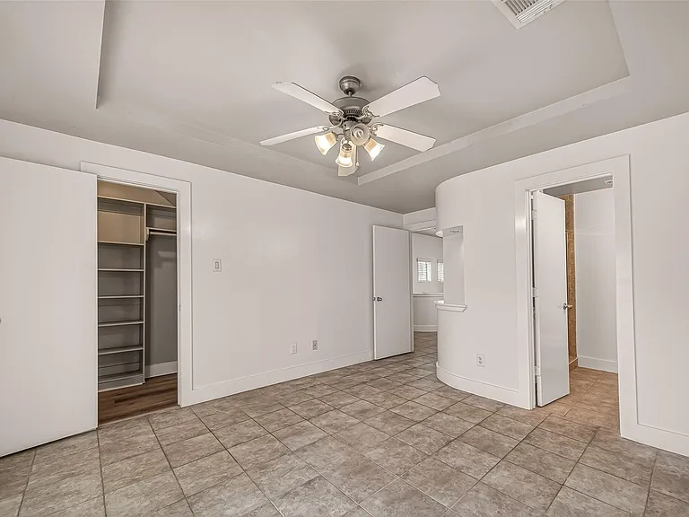 5941 S Loop E Fwy #104 — Photo 8