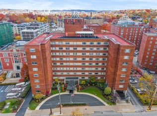 128 N Craig St APT 712, Pittsburgh, PA 15213