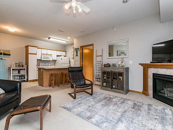 3rd image of 250 Cimarron Dr Unit 314