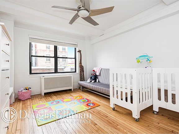 4th image of 102 W 85th St #4FG