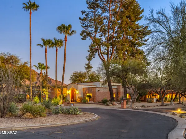 445 W Rapa Pl, Tucson, AZ 85737