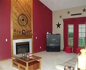 5th image of 11200 Silver Pheasant Dr