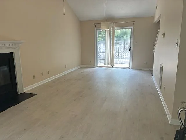 519 High Ridge Dr — Photo 5