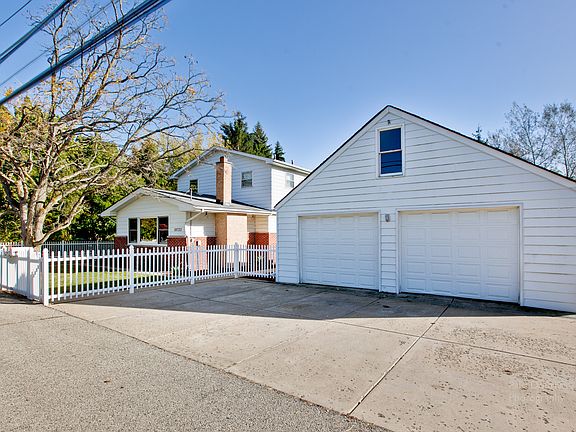 2nd image of 18733 W Cottage Ave