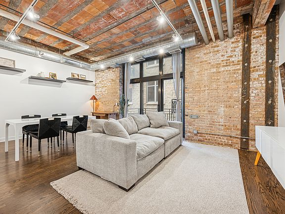 3rd image of 222 S Racine Ave APT 307