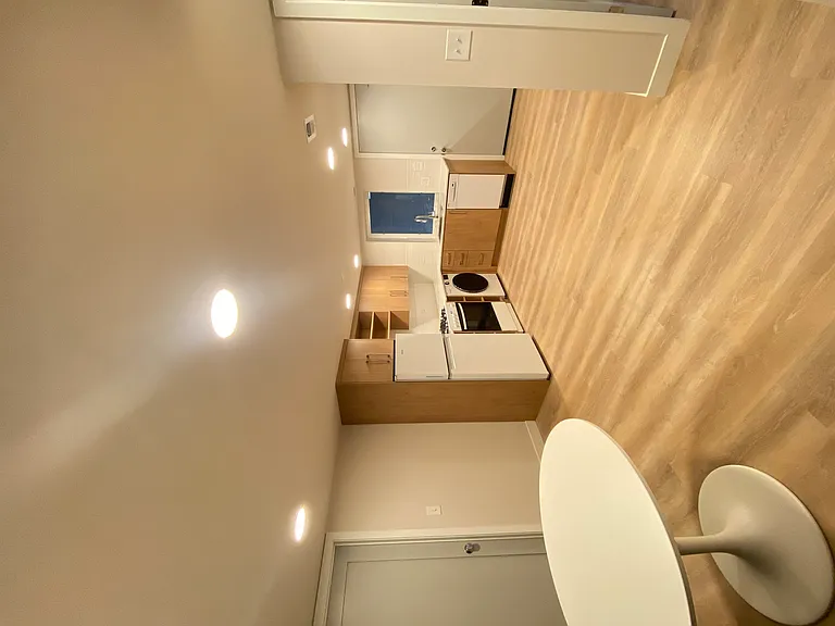 1015 N California Ave #GF — Photo 2
