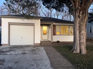 306 N 1st Ave, Mulvane, KS 67110