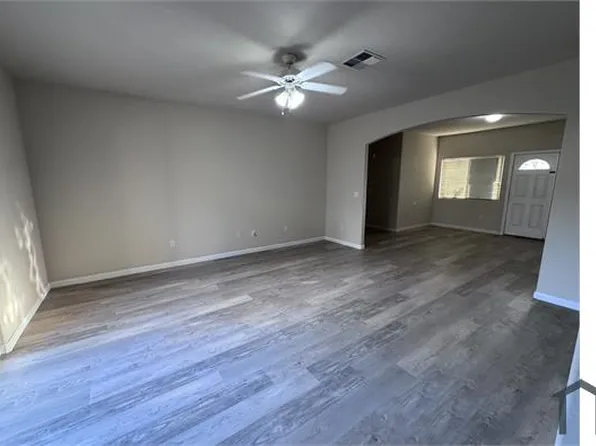 3921 50th St, Sacramento, CA 95820