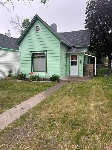 325 2nd Ave SW Photo 1