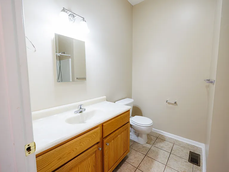74 Macel Dr — Photo 16