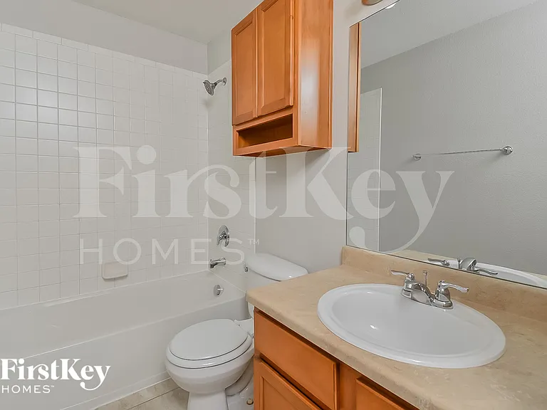 2766 Park Crest Ct — Photo 14