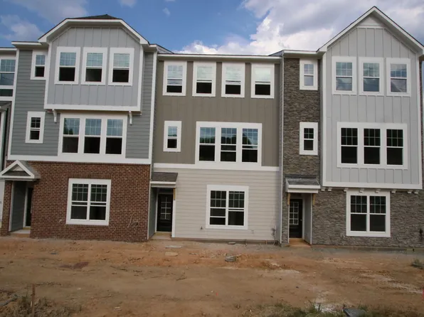 2925 Richardson Rd, Apex, NC 27502