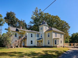 86 Lyman Rd, Northampton, MA 01060