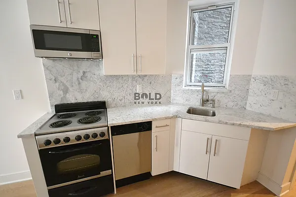 Rented by Bold New York | media 14