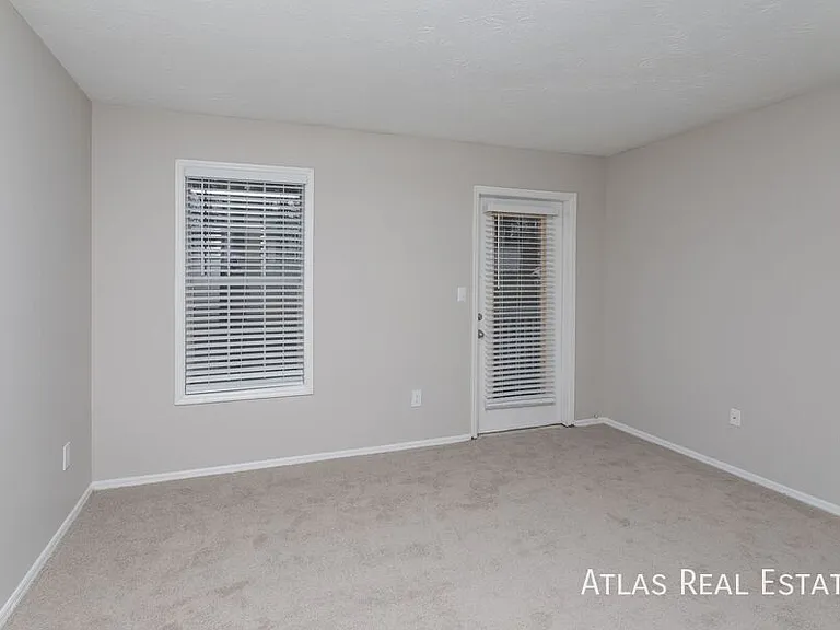 Highland Park — Photo 29
