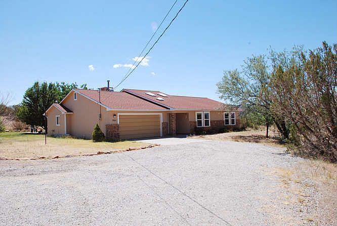 1st image of 46 Shady Oak Cir
