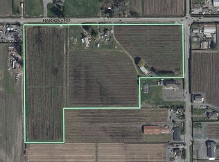 32702 Harris Rd, Abbotsford, BC V4X 1W1