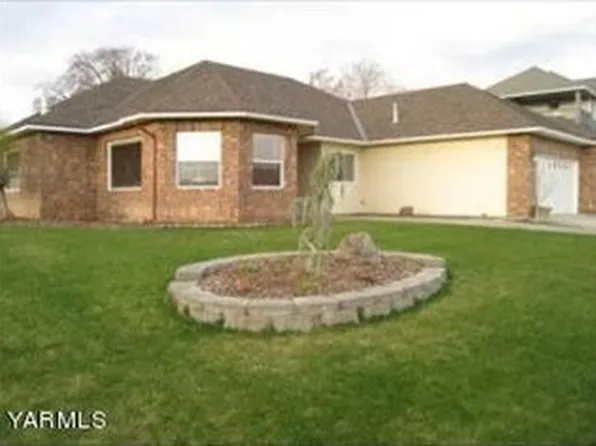 1306 Heritage Hills Pl, Selah, WA 98942