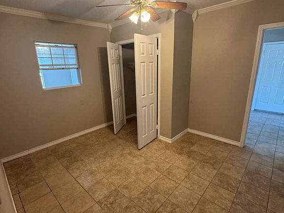 5th image of 150 Schoolview Dr