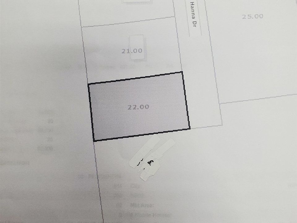1st image of 0 Hanna Dr #32