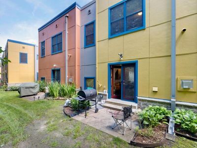 570 State St APT B, Saint Paul, MN, 55107