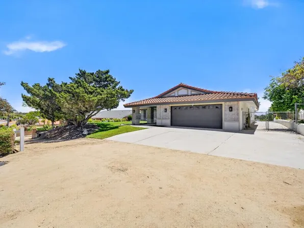 5573 Bluff St, Norco, CA 92860