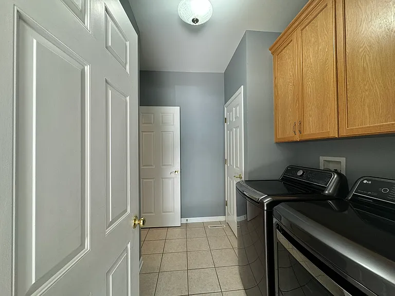 1N061 Mission Ct — Photo 10