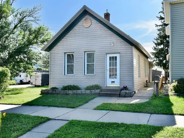 475 Chatfield St, Winona, MN 55987