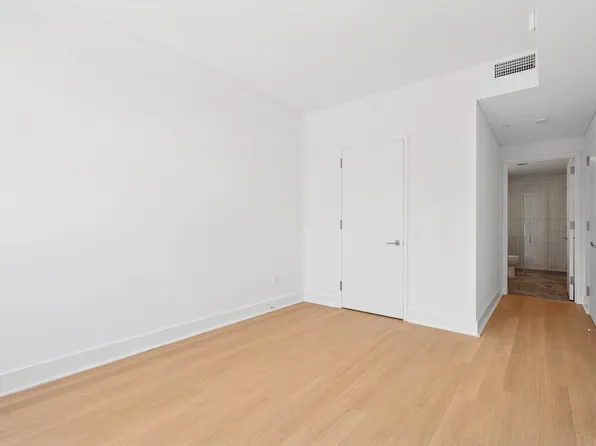 499 President Street image 12 of 36