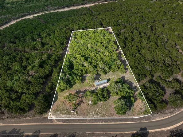 32 Hank Williams Way, Bertram, TX 78605