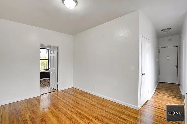 Rented by Bond New York | media 10