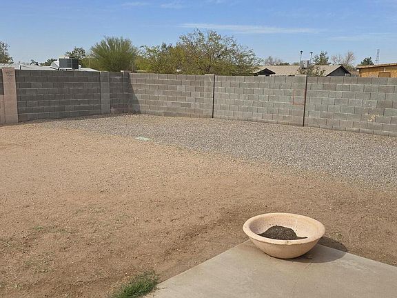 3rd image of 714 N 96TH Street