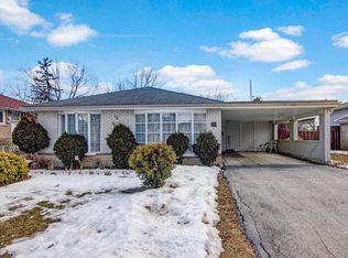 19 Strathavon Dr, Toronto, ON M9V2H4