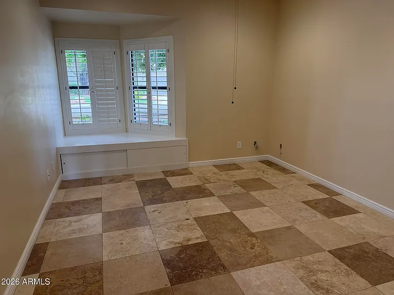 8377 E Thoroughbred Trl — Photo 24