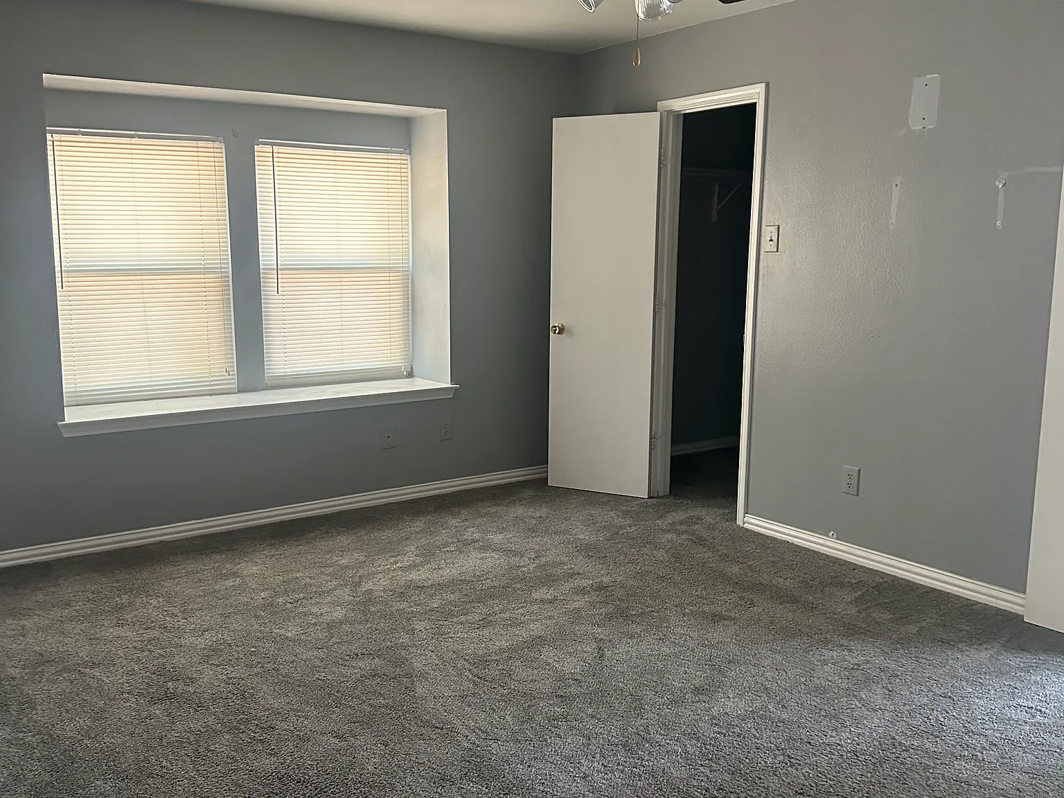 3 bed, 2815 sqft, $4,000 — Photo 3