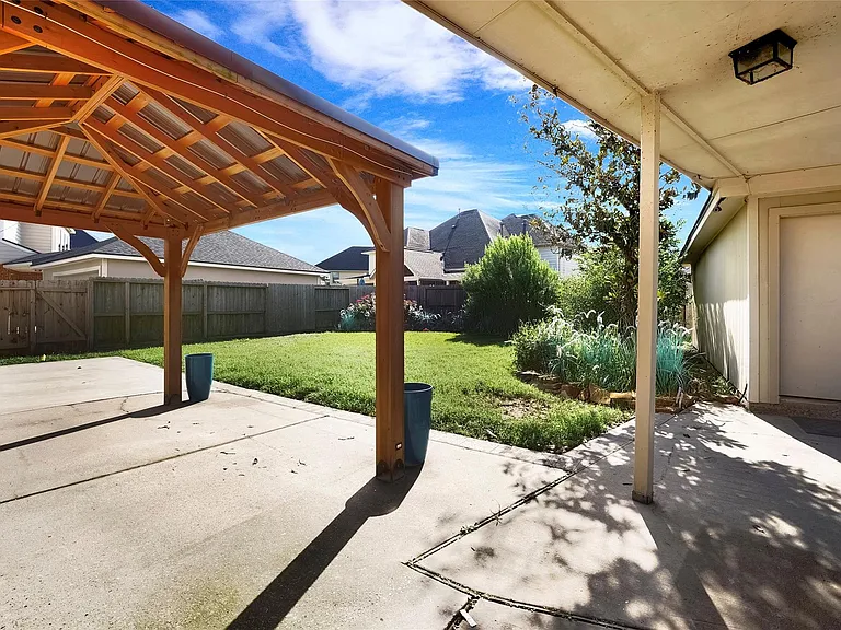 13707 Elm Shores Dr — Photo 21