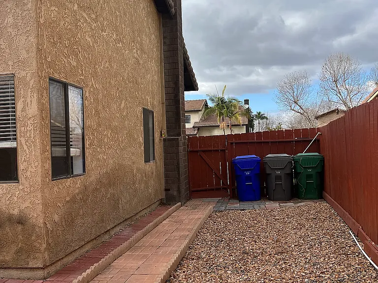 4754 Mayflower Way — Photo 5