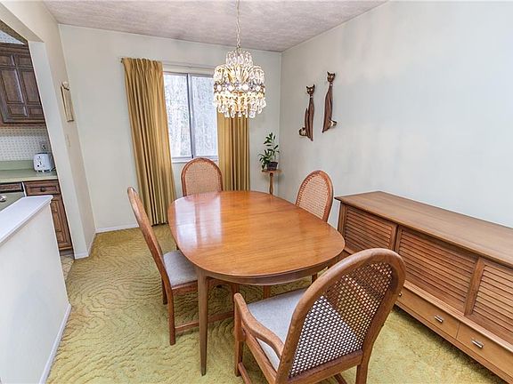 4th image of 2537 Ashdale Dr