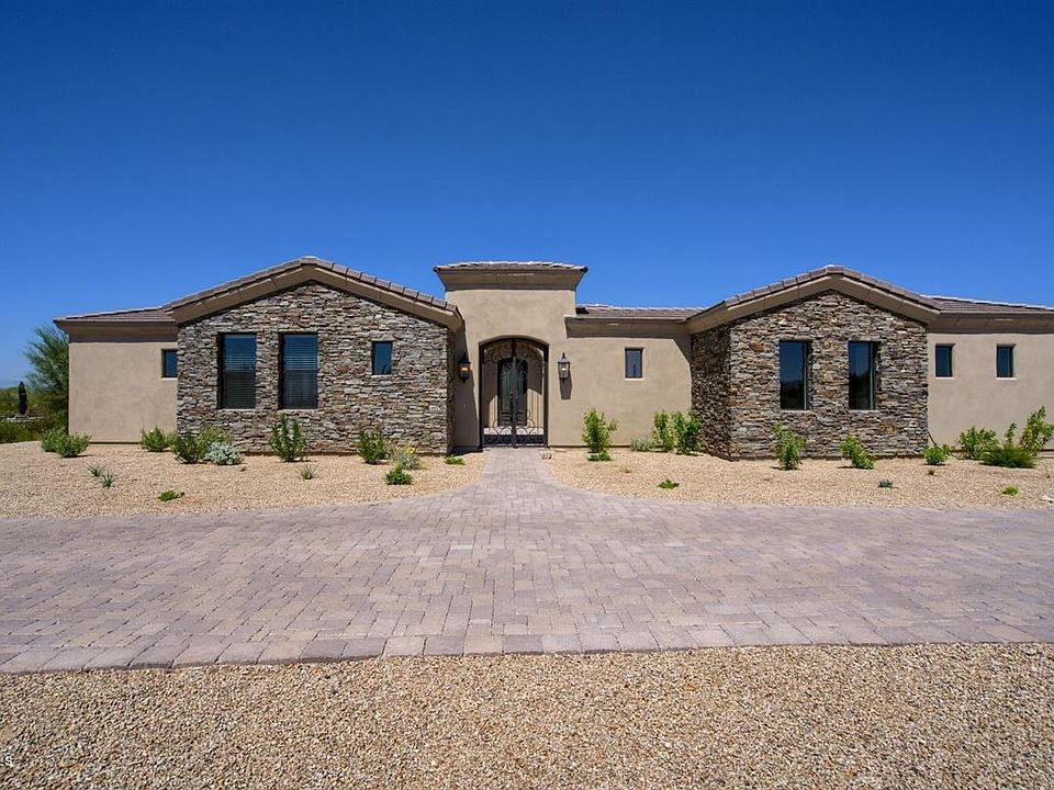 1st image of 8288 E Thorn Tree Dr