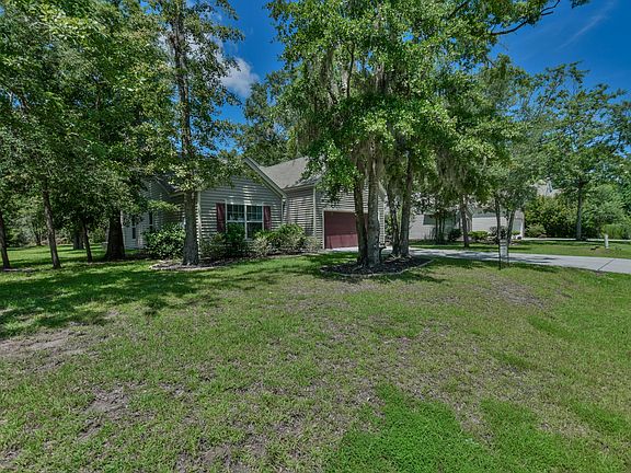 5th image of 15 Oleander Drive