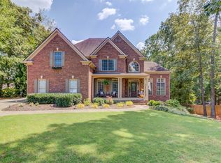 460 Highland Gate Cir, Suwanee, GA 30024
