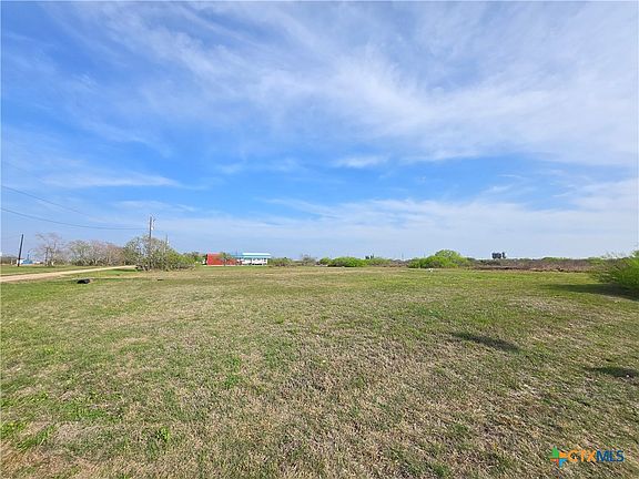 4th image of 11 King Crab Rd