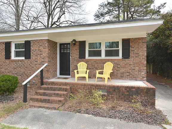 3rd image of 2603 Jackson Dr