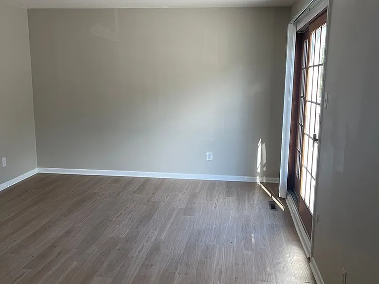 24 E Green Valley Cir — Photo 19