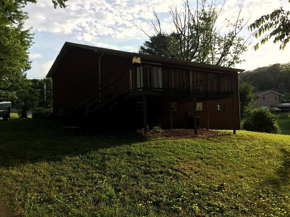 2nd image of 510 Sunnyvale Dr