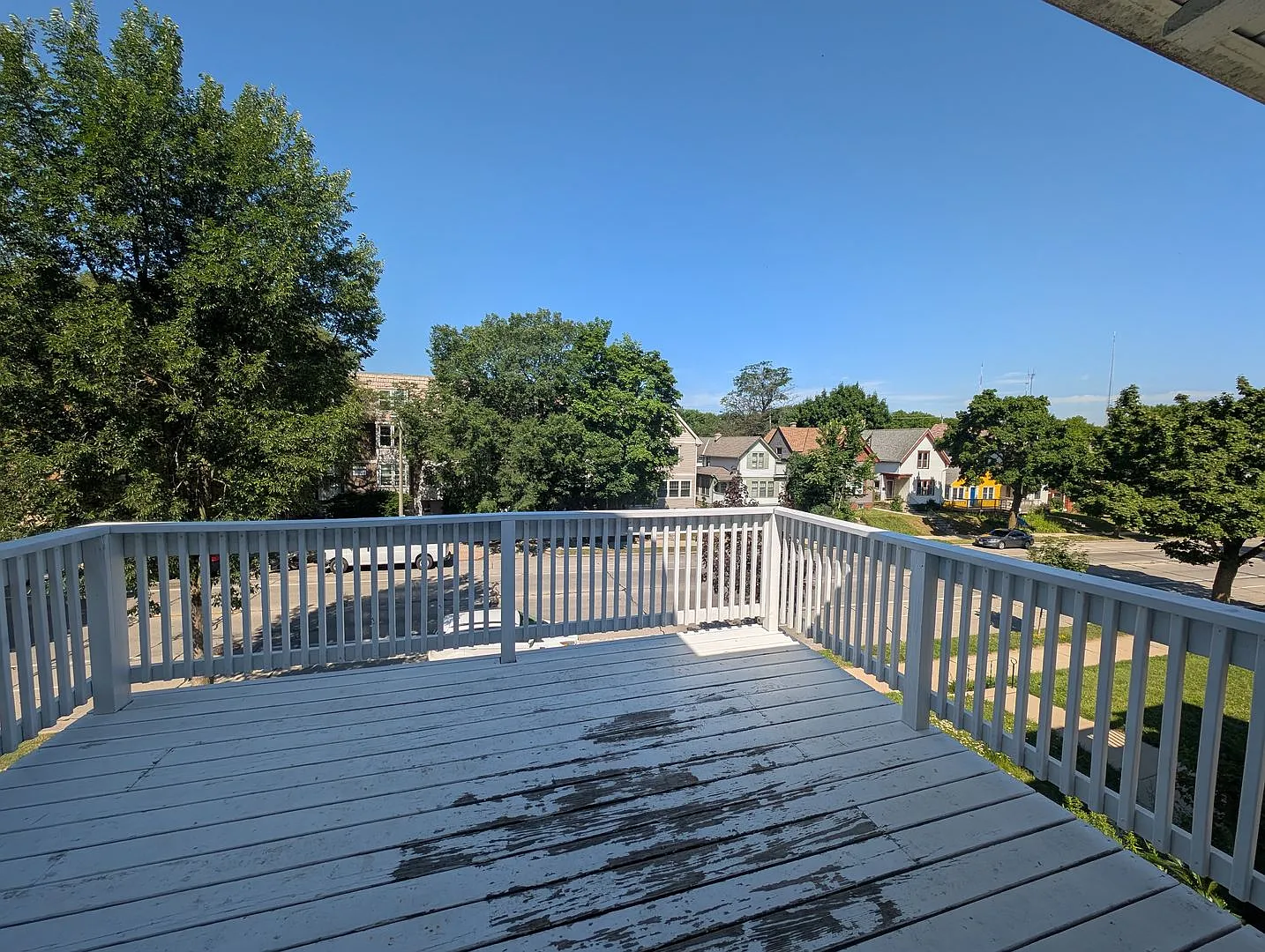 3244 Gallas Duplex — Photo 3