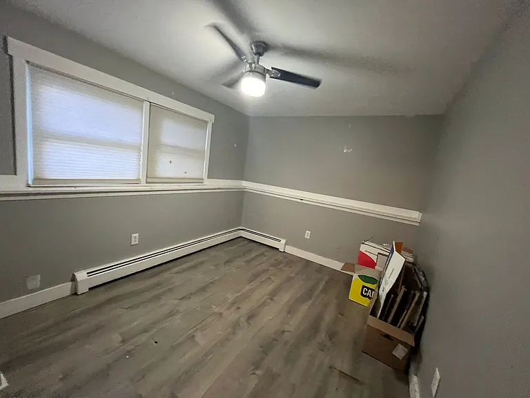 1 Pearsall Dr — Photo 9