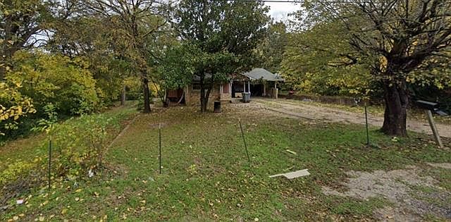 2nd image of 9435 Teagarden Rd