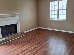 5854 N Castlegate Dr #C, Atlanta, GA 30349