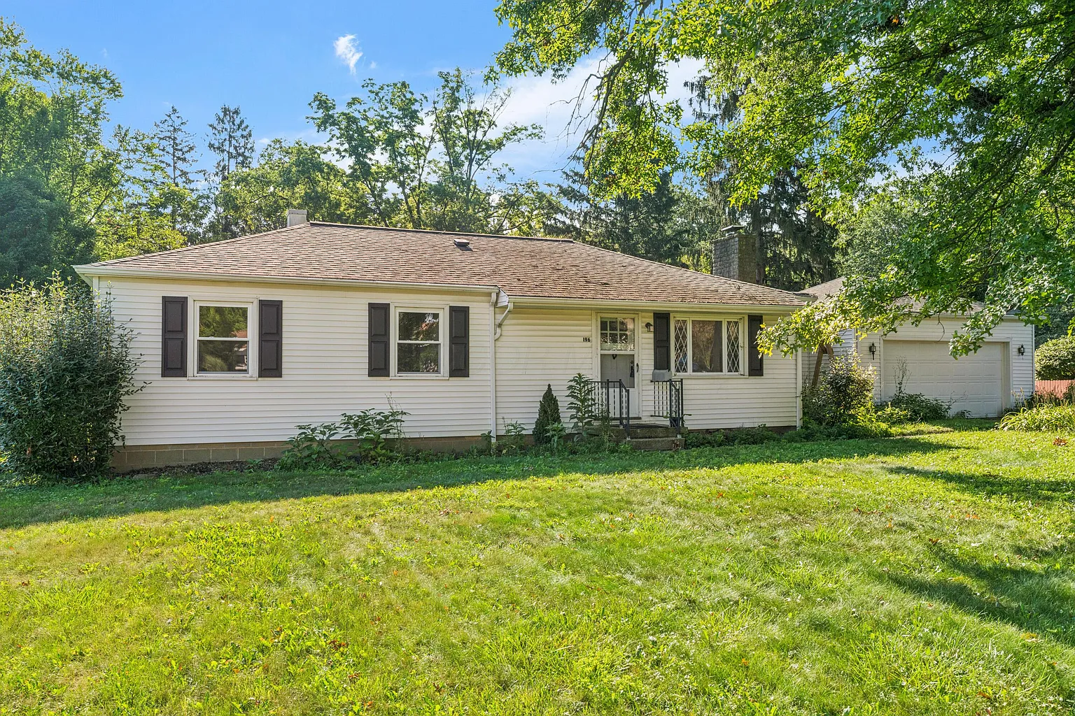 196 Euclid Ave photo 1